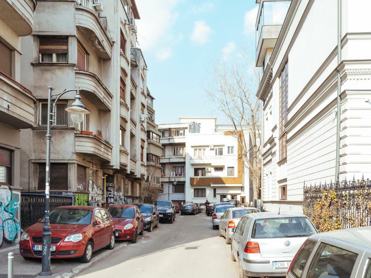 Alba Apartment On Calea Victoriei Bukares Bagian luar foto